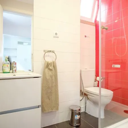 ゲストハウス Tagus 5 Colours 3*