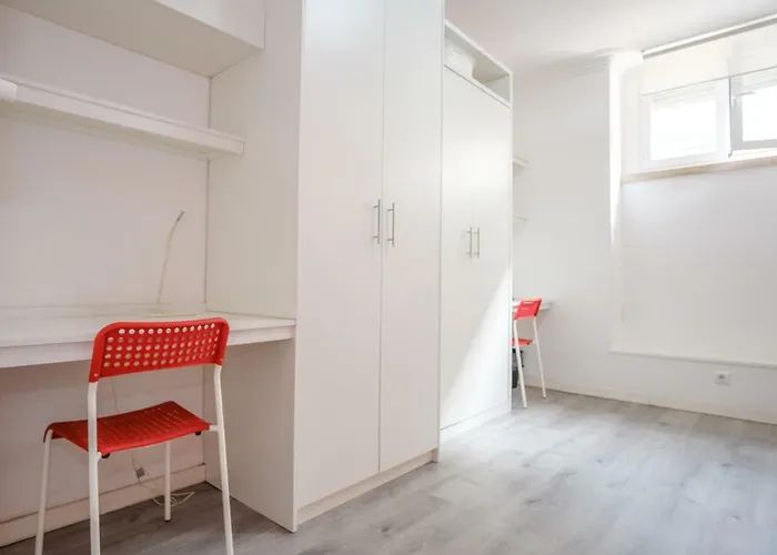 Pensión Tagus 5 Colours 3*