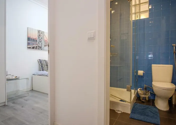 Pensión Tagus 5 Colours